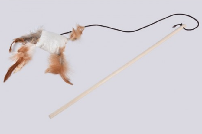 Игрушка дразнилка подушечка с перьями и колокольчиком на палочке для кошек 40см 10922-3792