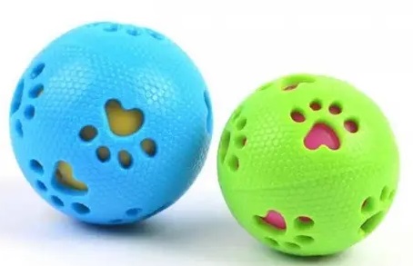 Игрушка-пищалка мяч для собак Nunbell микс 7см 31019-0191