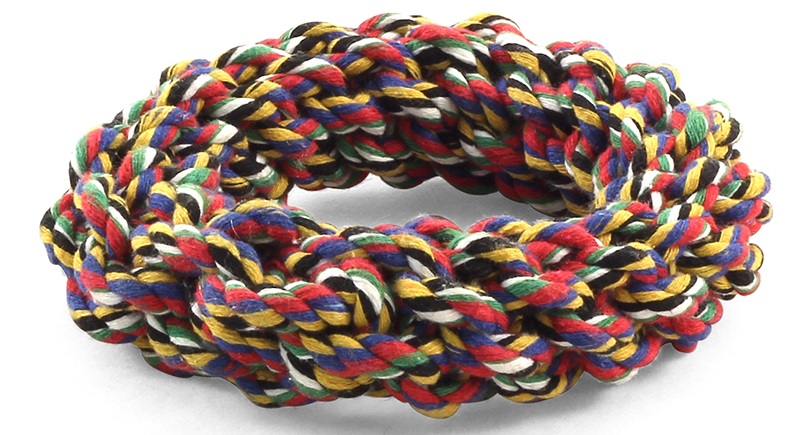 Игрушка веревка-кольцо плетеное для собак Triol 11.5см