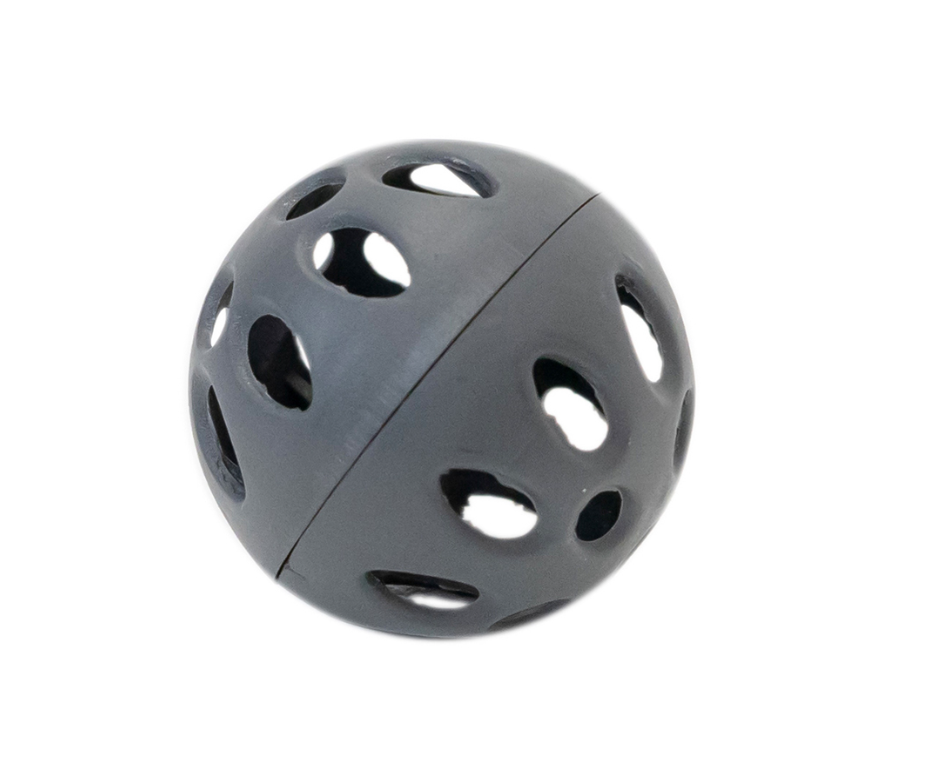 Игрушка мяч пластмассовый для кошек серый Дарэленд 4.5см
